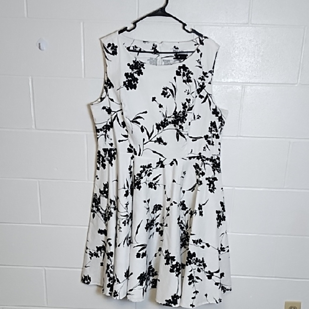 Fit N Flare Retro Black and White Sleeveless Cotton Stretch Dress 22W